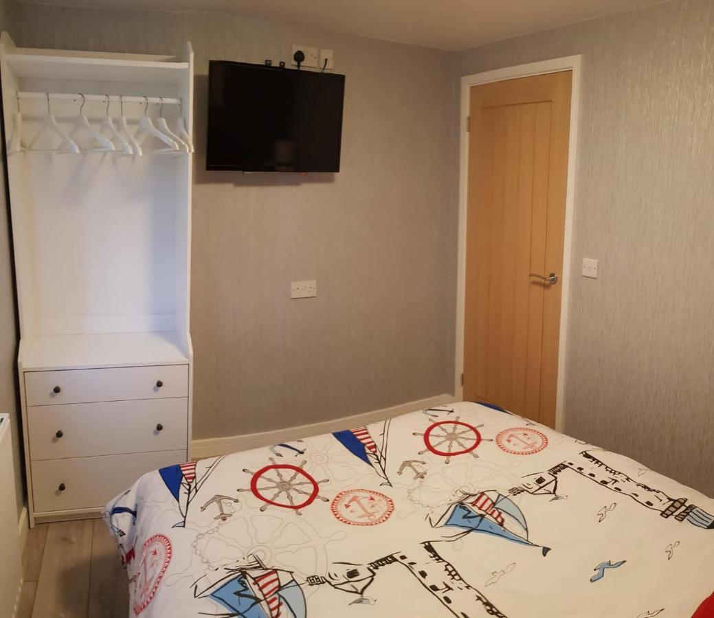 Luxury 2-Bed Modern Chalet In Bridlington Exterior photo